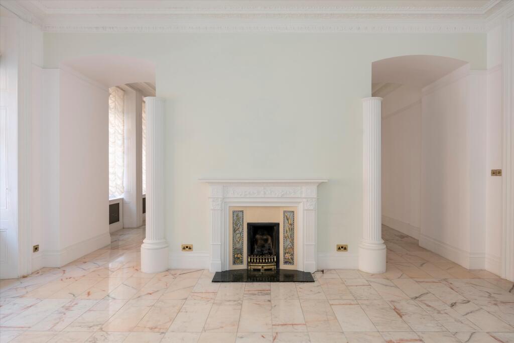 Apartment in London, Knightsbridge - View 5