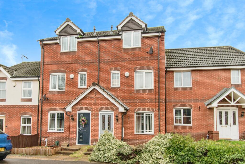Main image of property: Malthouse Close, Castleford
