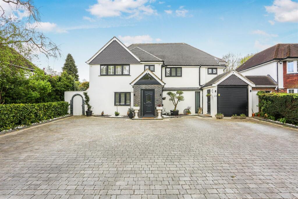 Main image of property: The Downsway, South Sutton