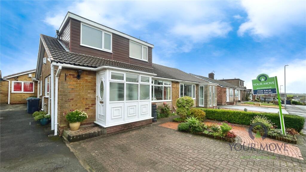 4-bed house on Charnwood Close, Shaw, Oldham, Greater Manchester, OL2, £350,000