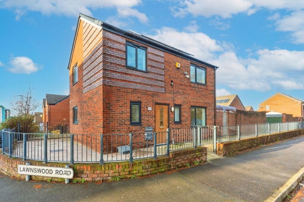 Main image of property: Lawnswood Road, Manchester, M12