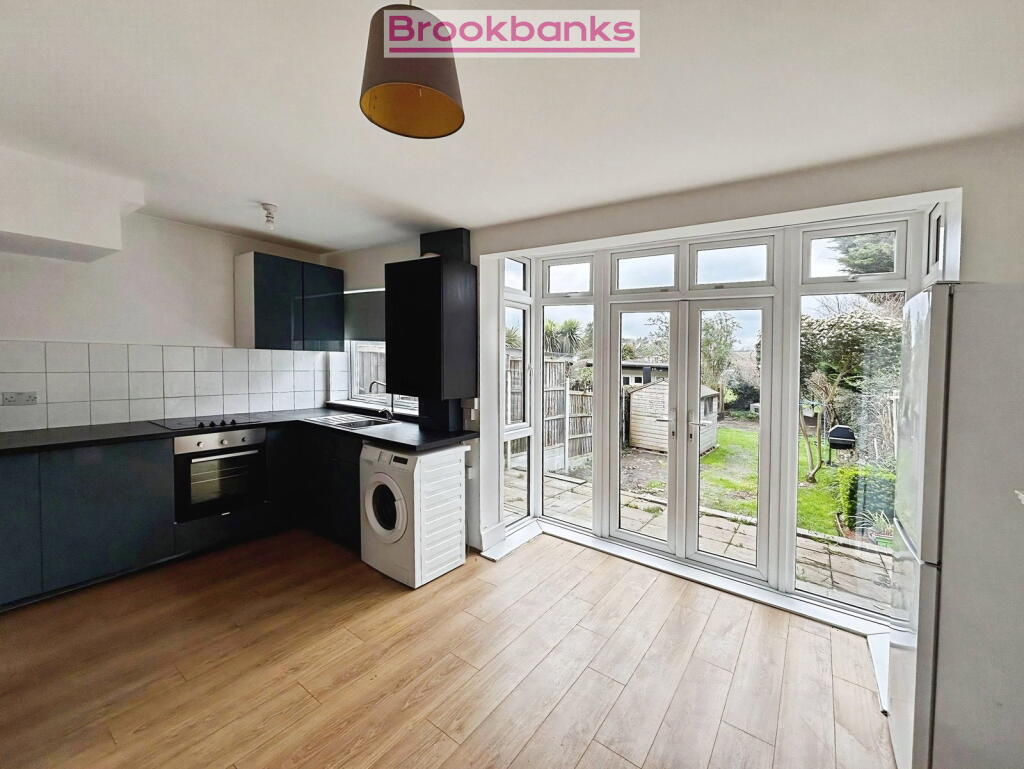 Main image of property: Edison Grove, London, SE18 2DN