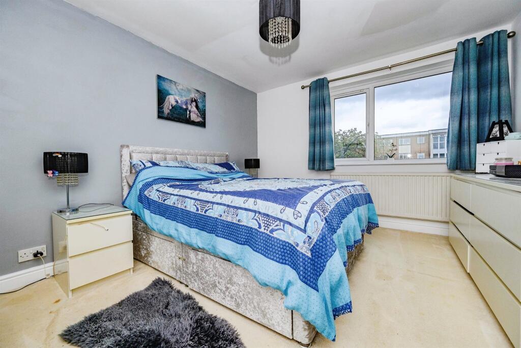 House in Watford - View 4