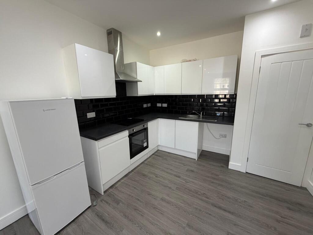 Main image of property: Flat 11 Shirley Rd