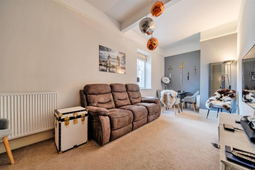 46C The Furlongs, Bicton Heath, Shrewsbury, SY3 5FW photo 3