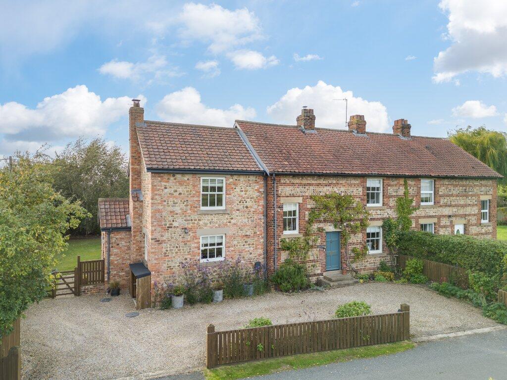 Main image of property: The Villas, Hopperton, Knaresborough, North Yorkshire, HG5