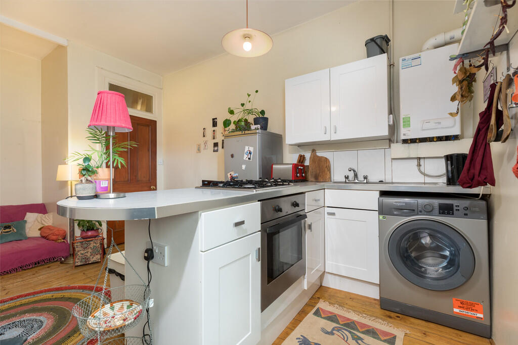 Apartment in Glasgow - View 4