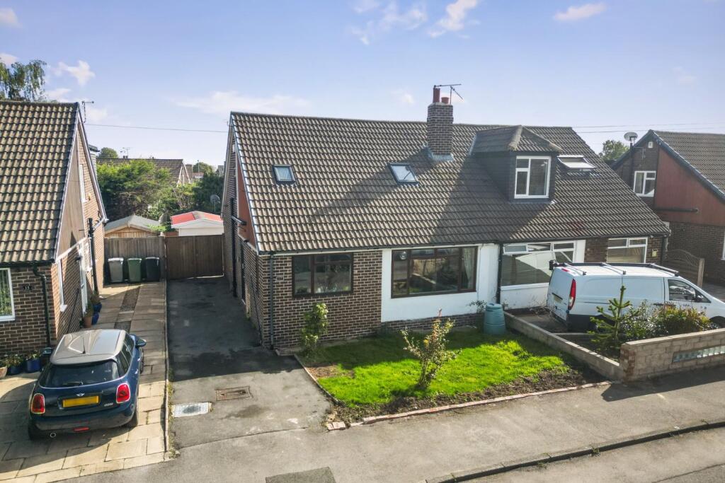 Main image of property: Red Hall Garth, Leeds, West Yorkshire
