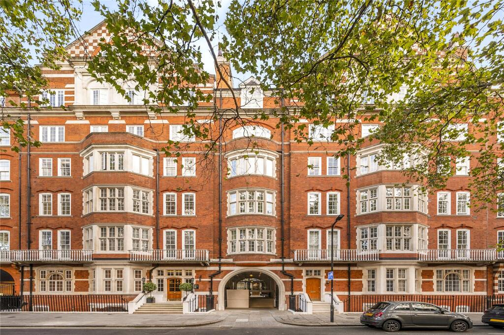 Apartment in London - View 2