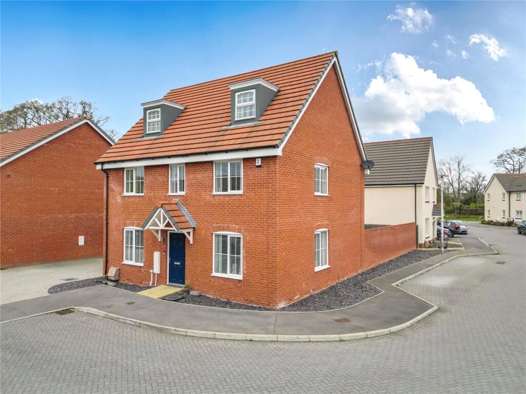 5-bed detached on Shipridge Drive, Spencers Wood, Reading, Berkshire, RG7, £655,000