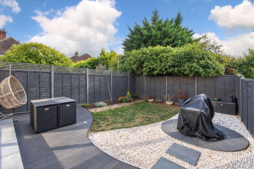 House in Dacorum, Hertfordshire - View 4