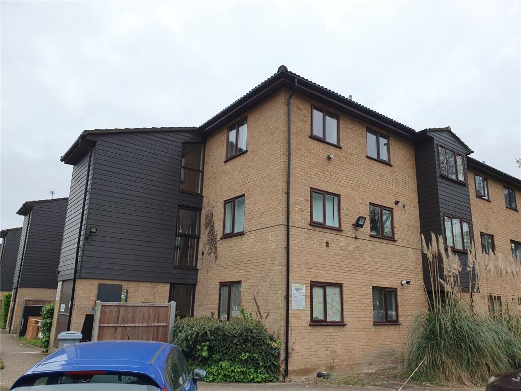 Main image of property: Victoria Road, Slough, Berkshire, SL2