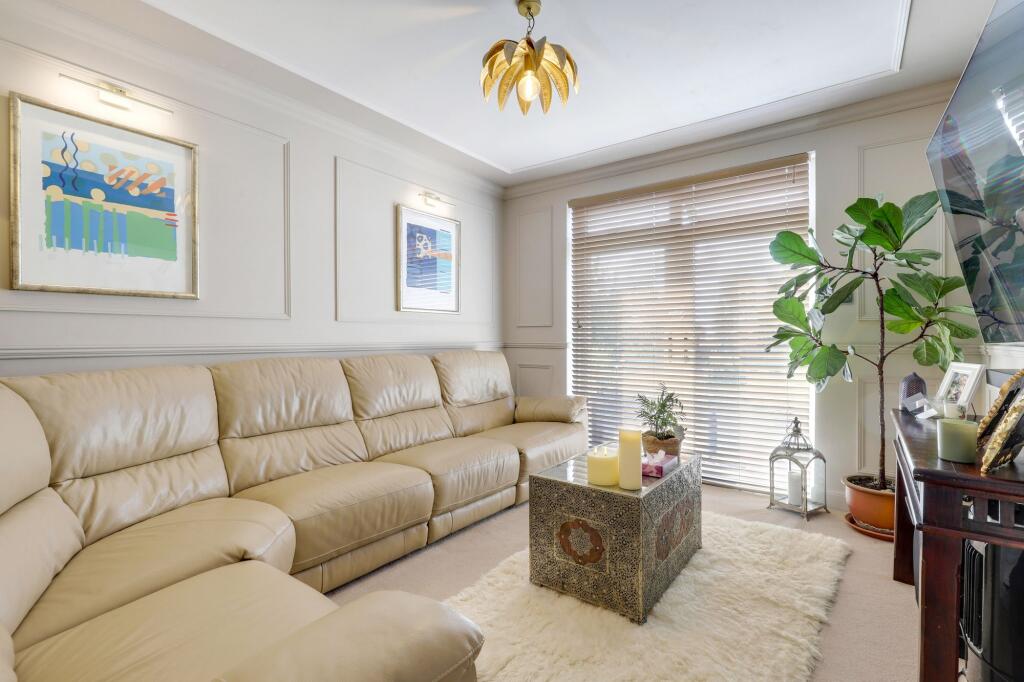 House in Nottingham - View 4