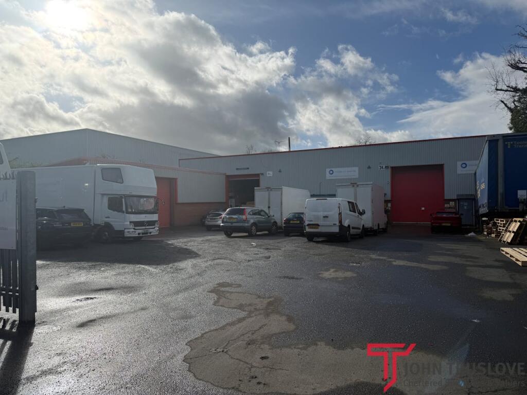 Main image of property: Unit 31A-B, The Washford Industrial Estate, Redditch, B98 0DH