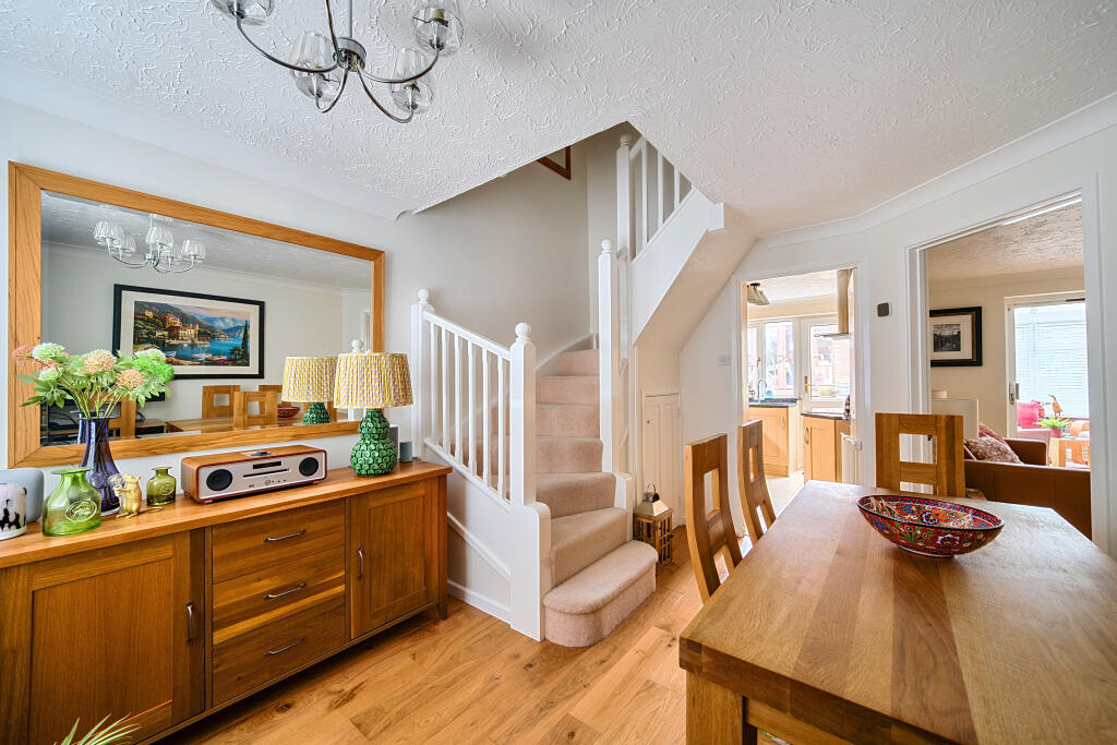 Chicory Close, Pembroke Park, Swindon, SN2 2QA photo 4