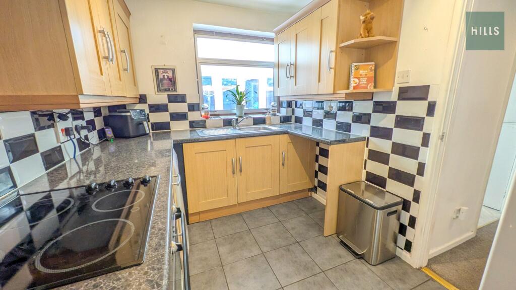 House in Worcester, Worcestershire - View 3