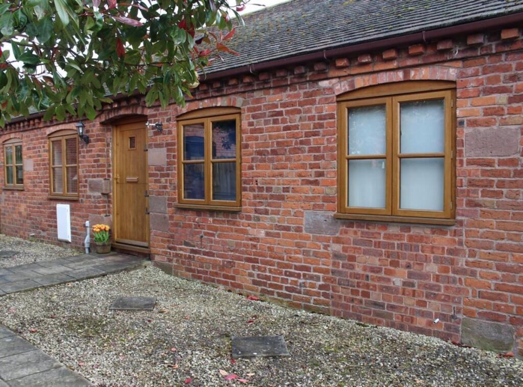 Main image of property: 8 Stanton Court, Stanton Upon Hine Heath, Shrewsbury, SY4