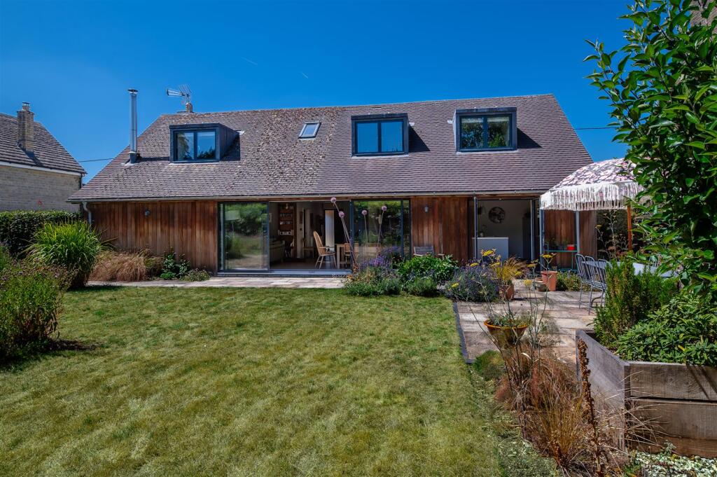 Main image of property: Castle Road, Wootton, Woodstock