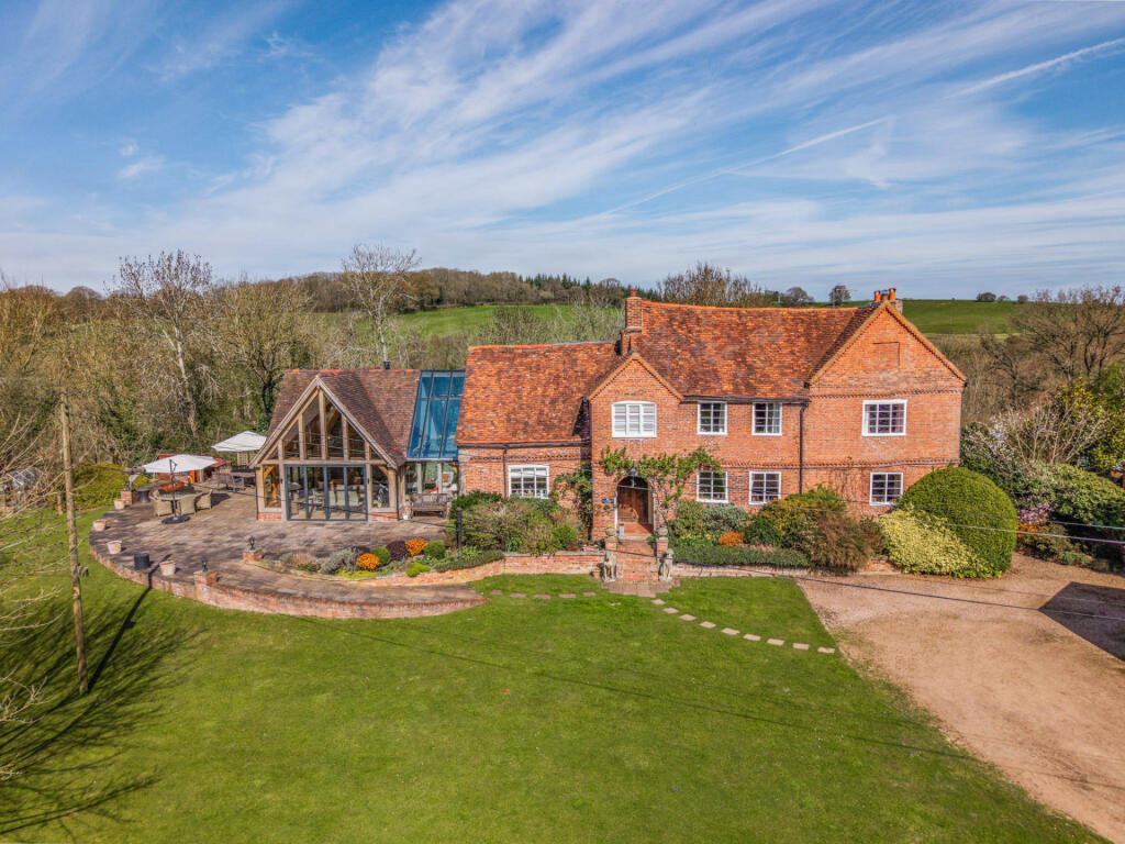 Main image of property: Mamble, Kidderminster