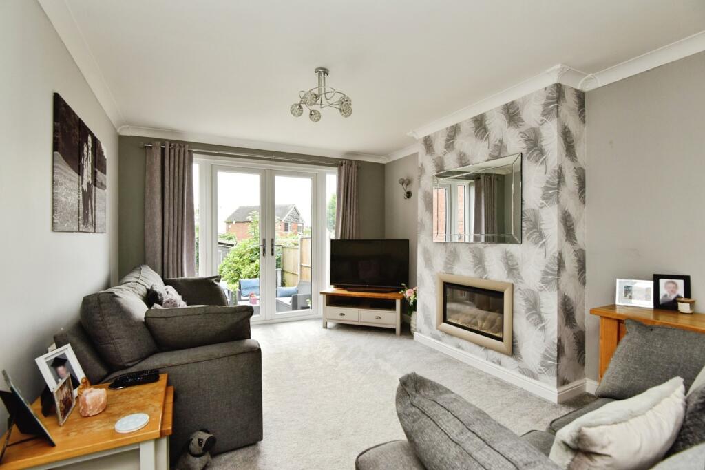 House in Stoke-on-Trent - View 5