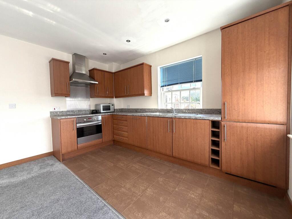 Apartment in Canterbury - View 4