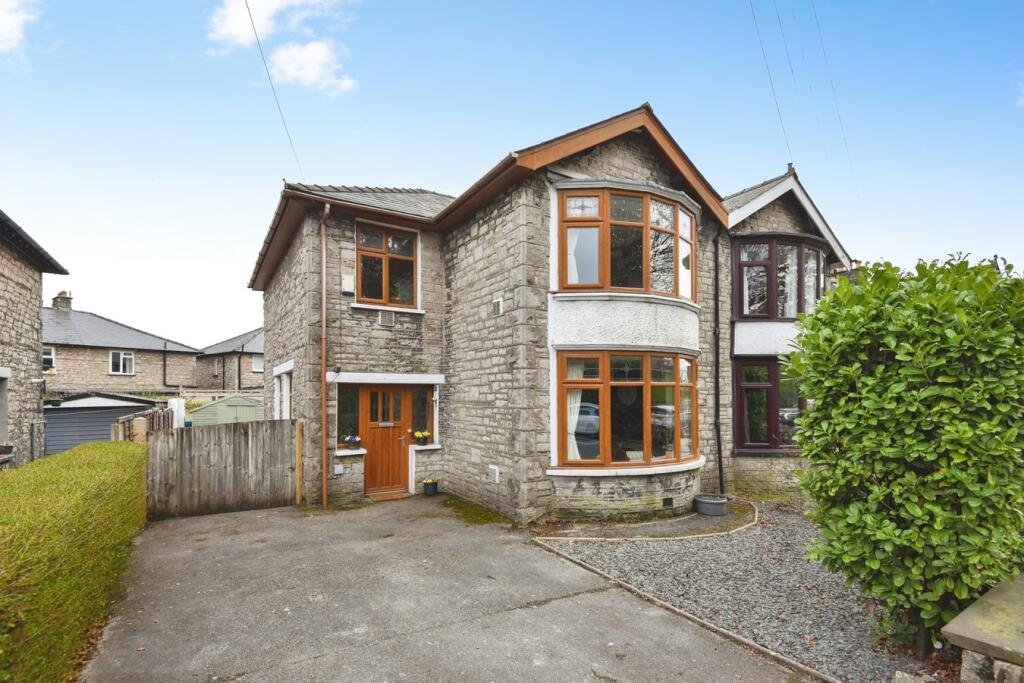 4 bedroom semi-detached house for sale in Milnthorpe Road, Kendal, LA9