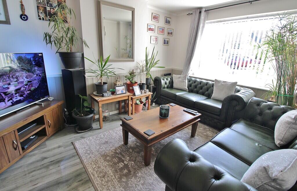 House in Fareham, Hampshire - View 5