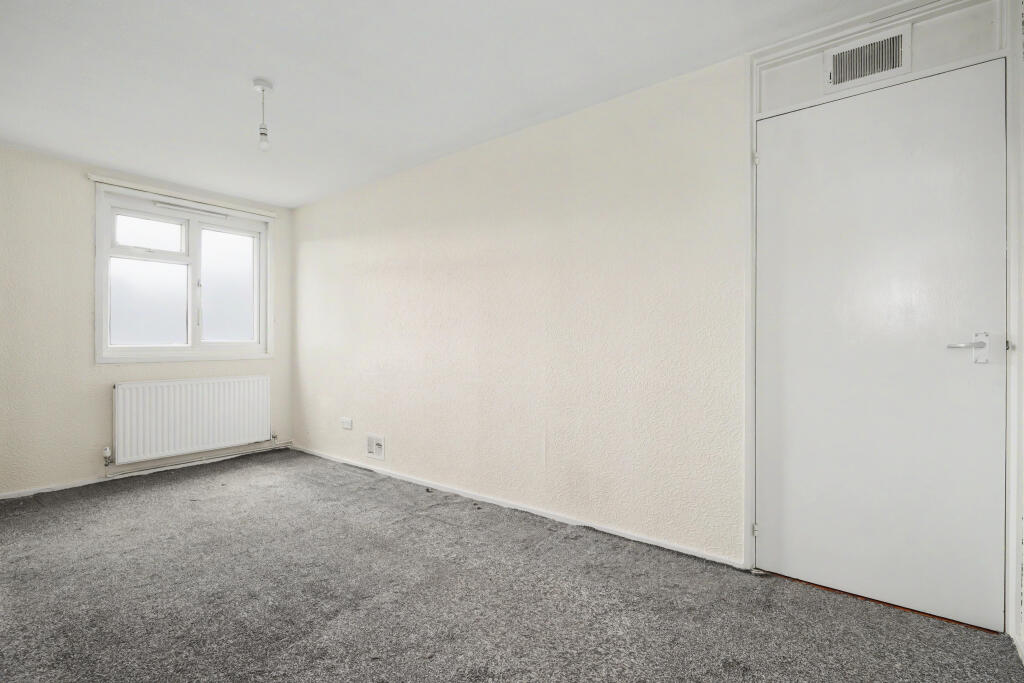 Apartment in Bradford - More