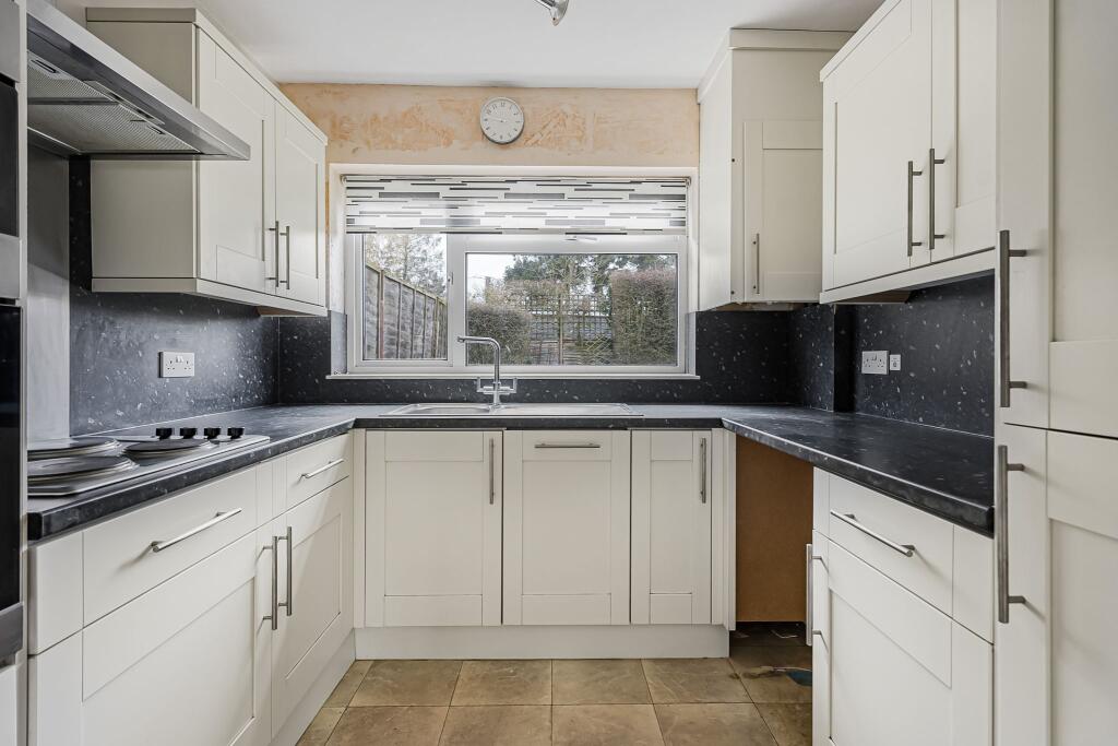 Additional image 2 of Meadow Close,Welham Green, AL9