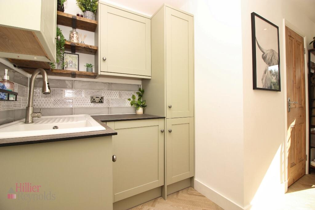 House in Tonbridge and Malling, Borough Green - More