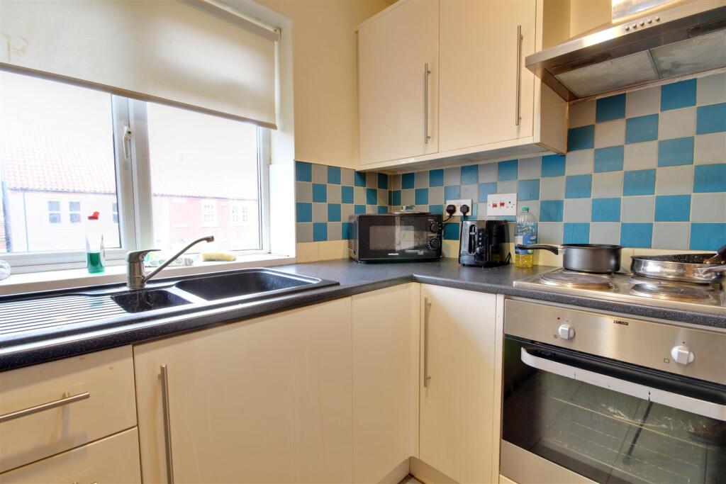 Trinity Court, Grovehill Road, Beverley photo 4