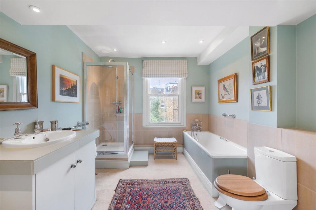 House in London - View 4