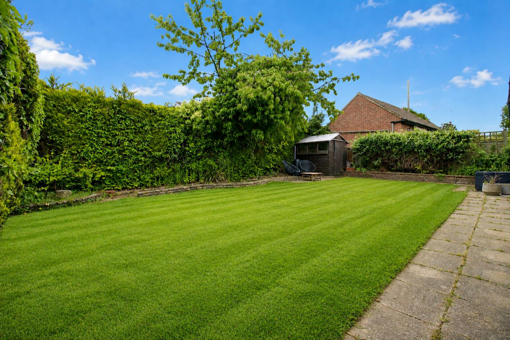 House in Asheridge, Chartridge Park, Chartridge - View 4