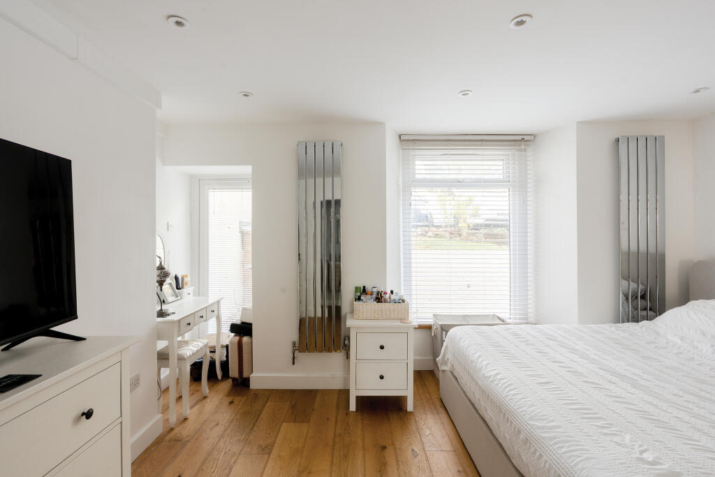 Apartment in Bristol, Tyndall's Park, Clifton - View 5