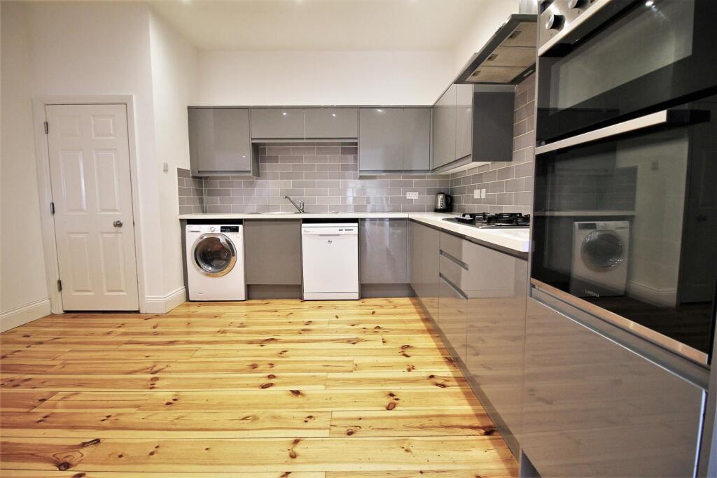 House in Newcastle upon Tyne, Cradlewell, Jesmond - View 2