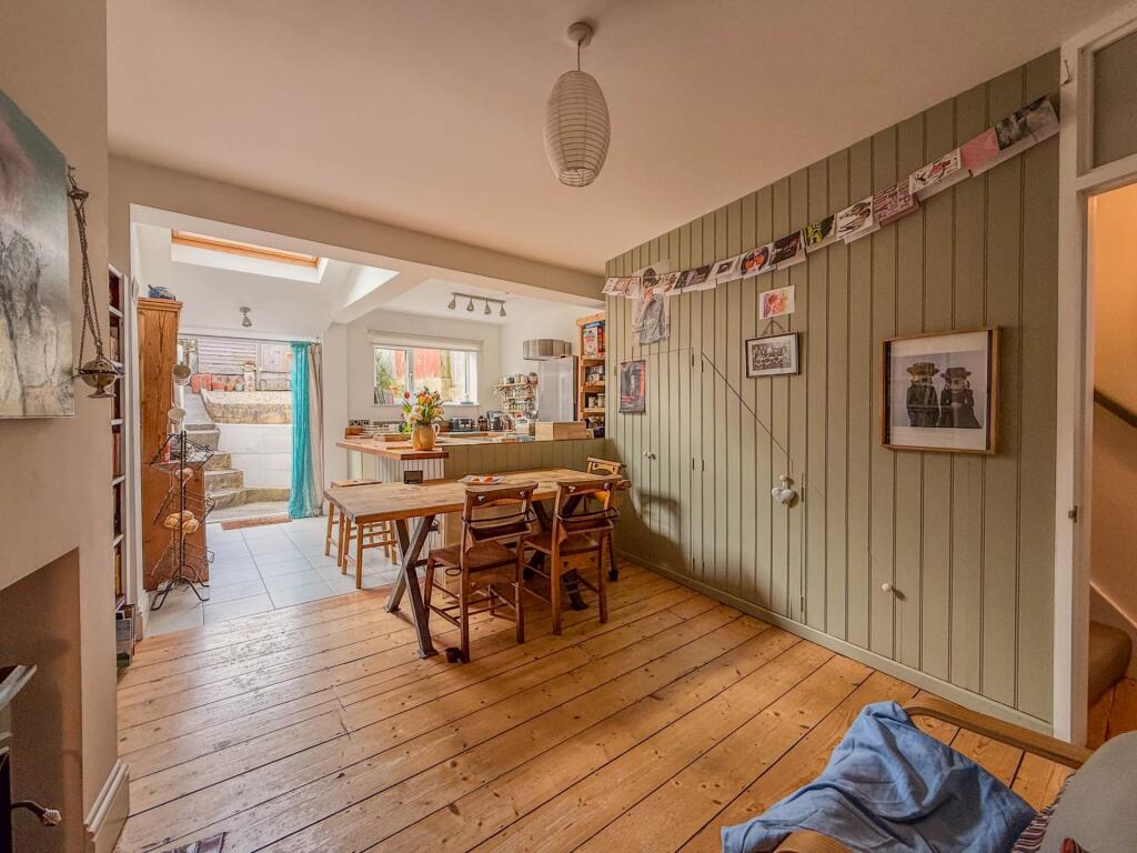 House in Bath - View 4