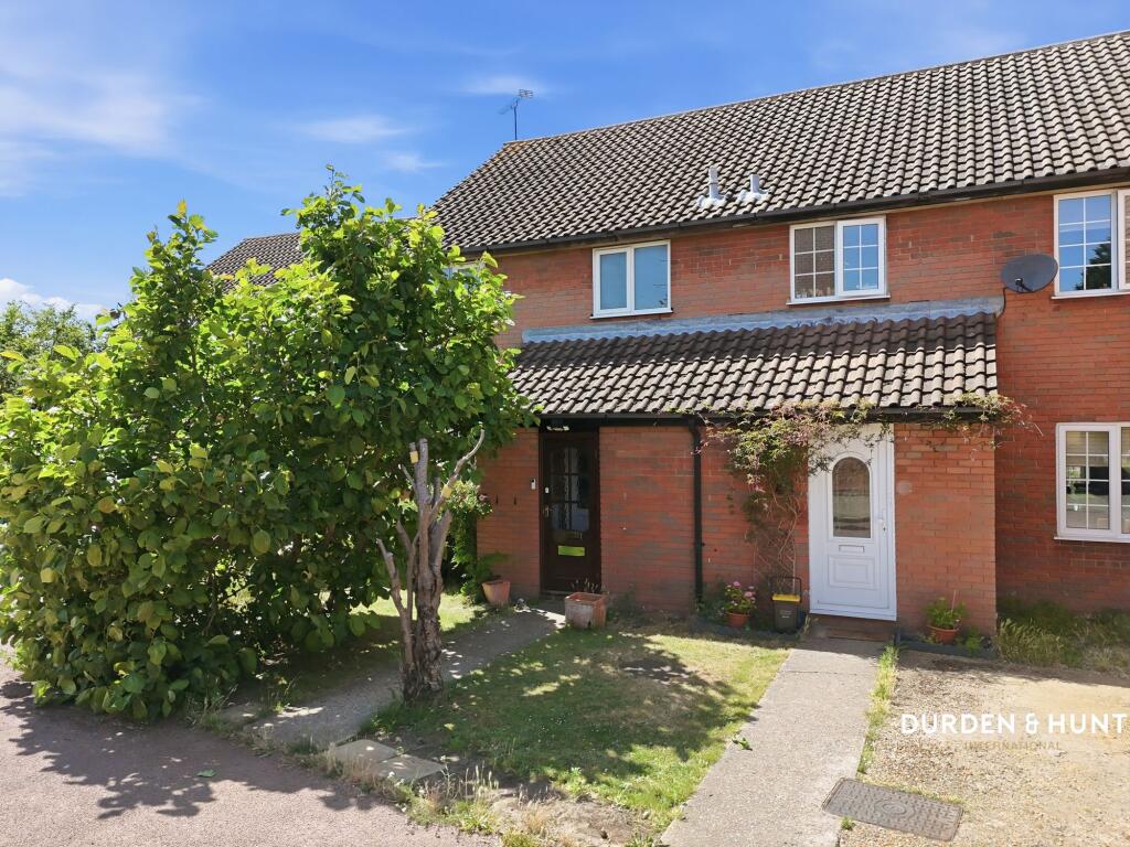 Main image of property: Rettendon Close, Rayleigh, SS6