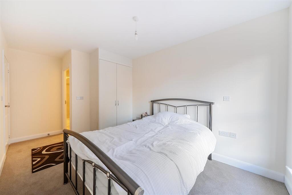 Apartment in Reading, Battle - More