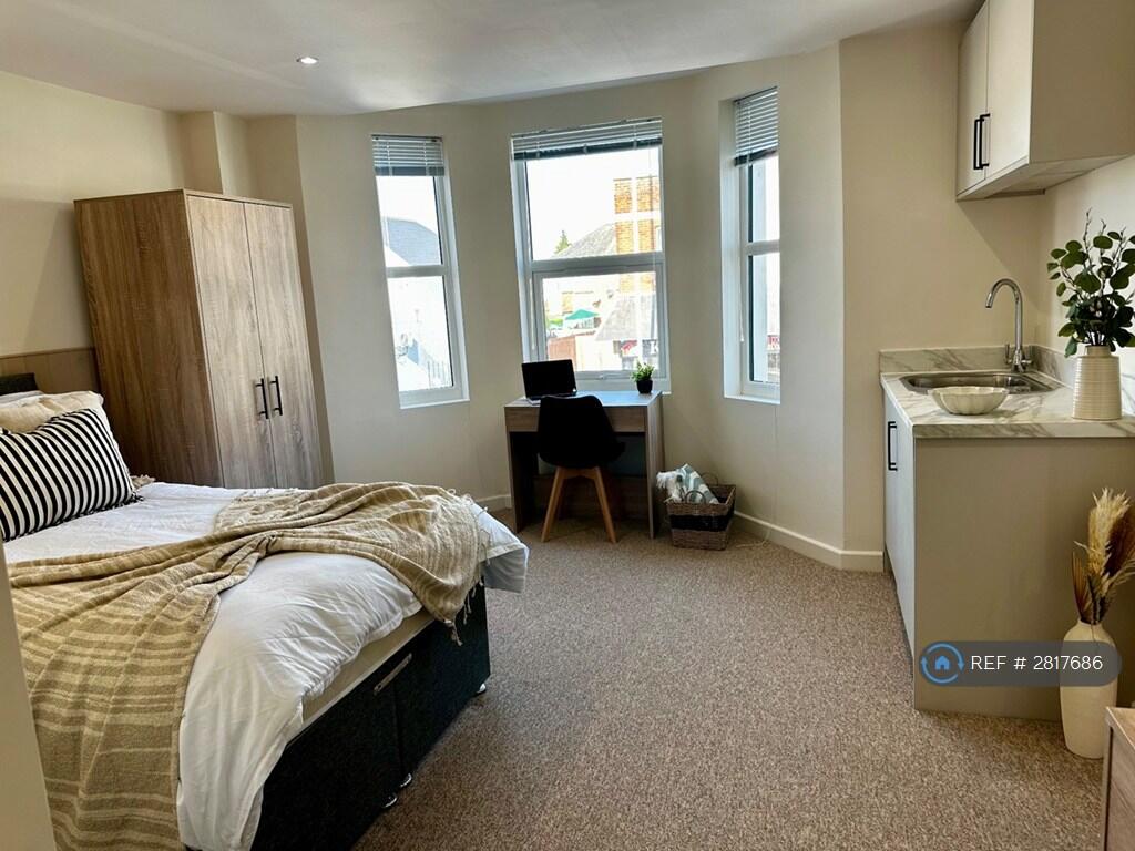 Additional image 15 of Ashley Road, Poole, BH14