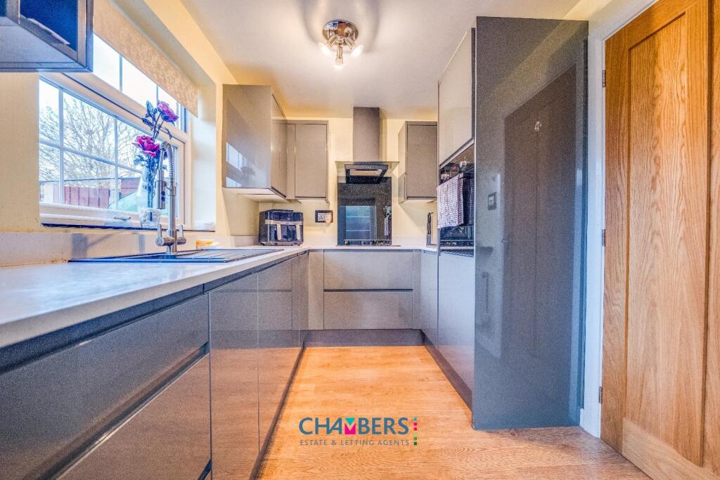 Tackford Close, Castle Bromwich, Birmingham photo 4