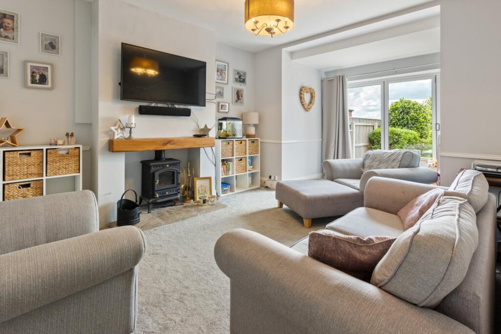 House in Doncaster, North Lincolnshire - View 3