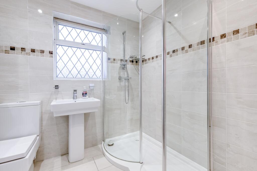 Green Lane, Standish, WN6 photo 4