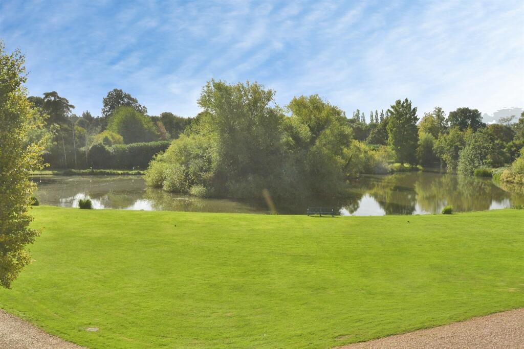 Wavendon House Drive, Wavendon, Milton Keynes photo 4