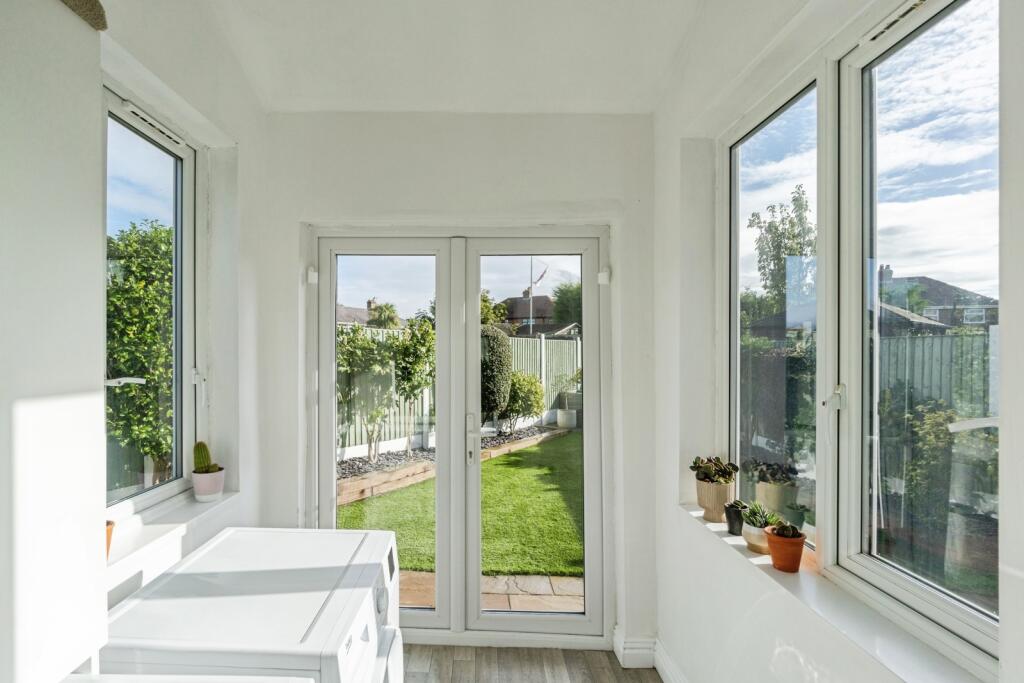 House in Warrington, Orford - View 5