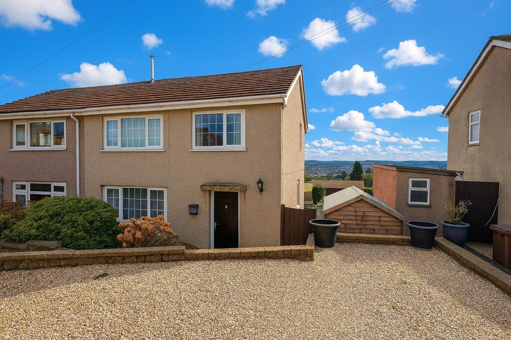 Main image of property: Broadmead, Pontllanfraith, Blackwood