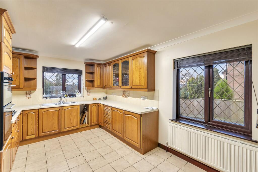 Chirbury Road, Montgomery, Powys, SY15 photo 3