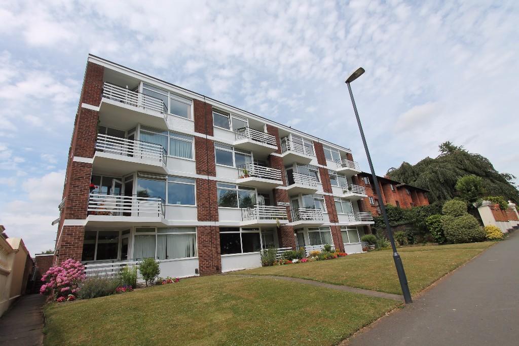 Main image of property: Newbold Terrace East, Leamington Spa, Warwickshire, CV32