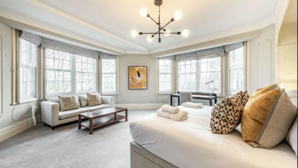 Main image of property: Strathmore Court, Park Road, London NW8