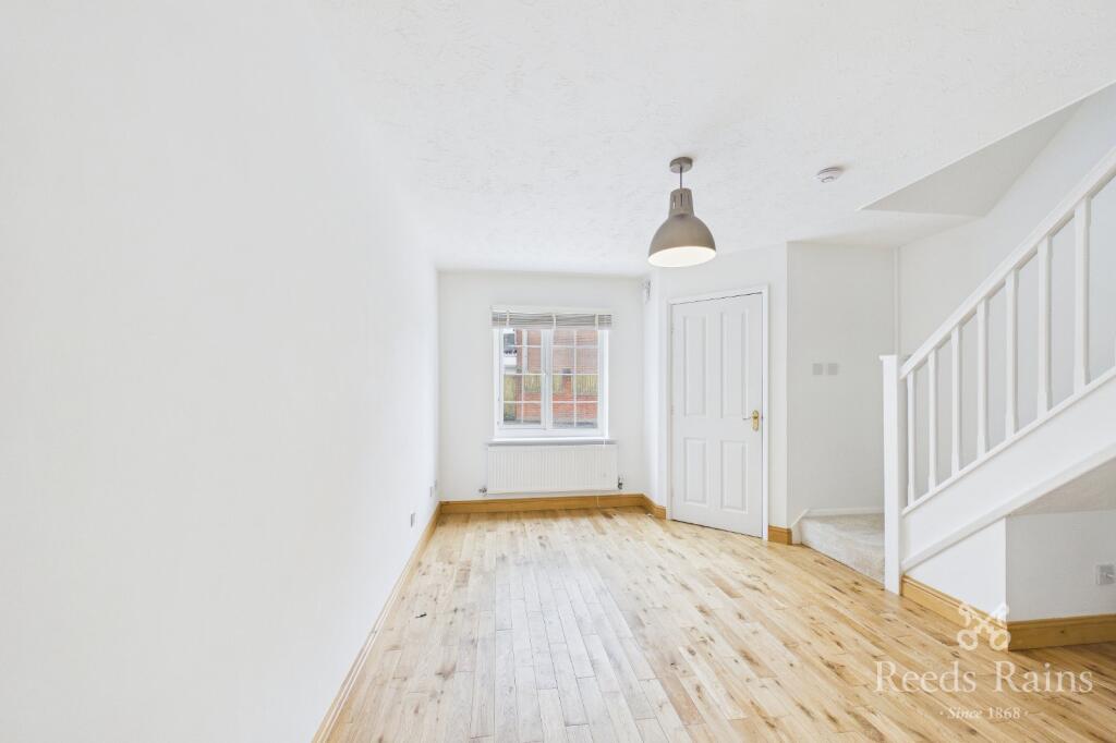 Mead Grove, Leeds, West Yorkshire, LS15 - View 5