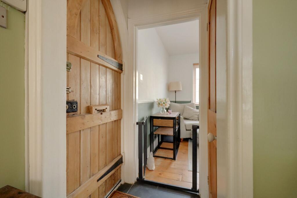 House in Burgess Hill, World's End - More
